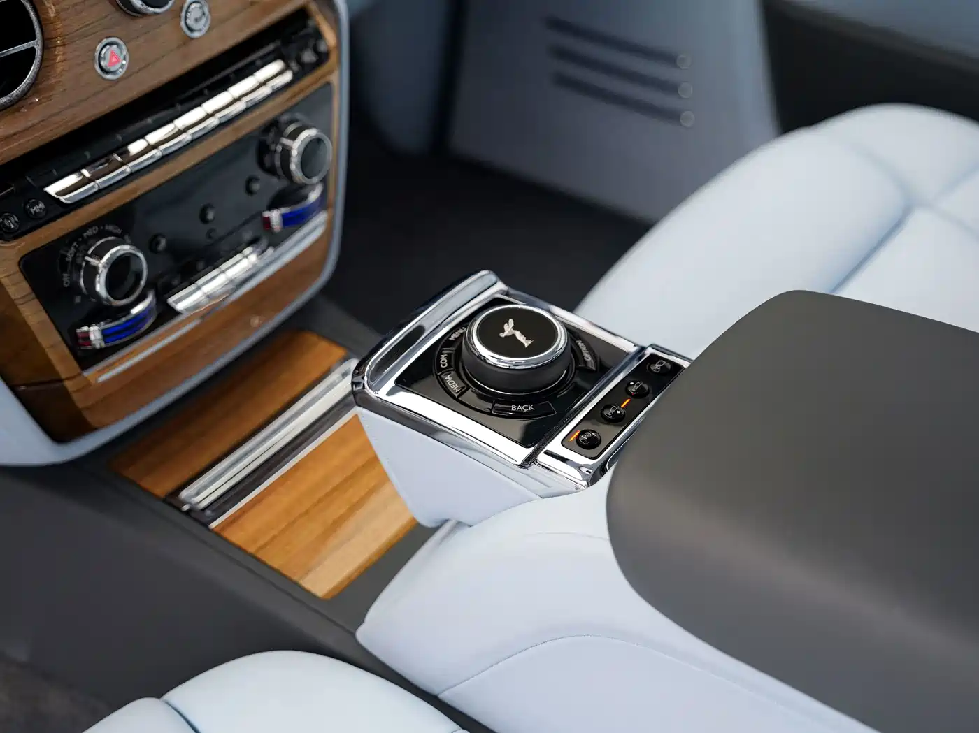 Rolls-Royce Phantom 2020 2018 6.7T Long Wheelbase Version