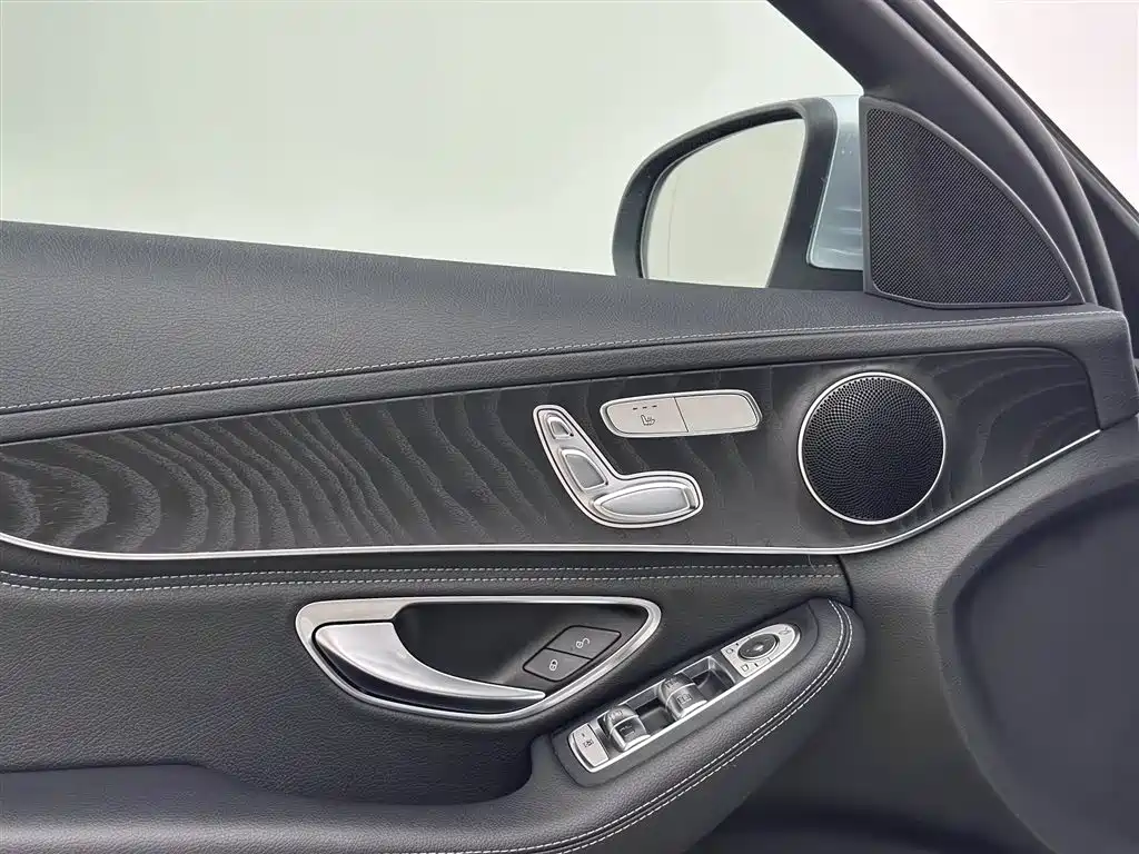 Mercedes-Benz C-Class 2018 C 200 L Sport Edition фото 14