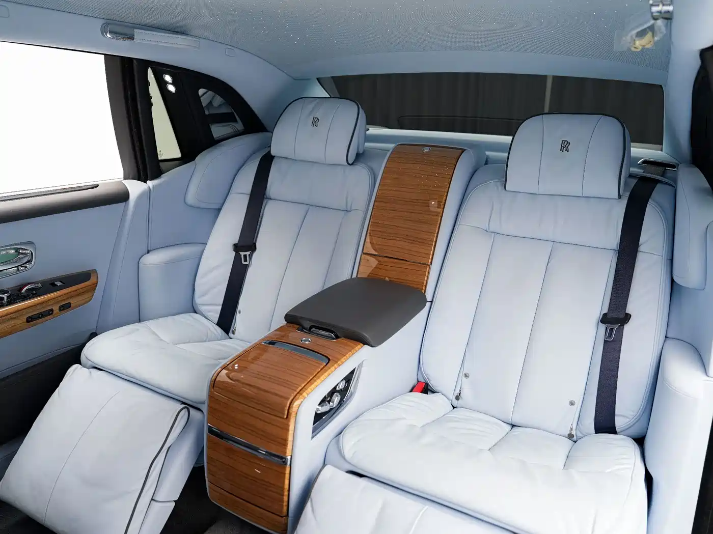 Rolls-Royce Phantom 2020 2018 6.7T Long Wheelbase Version