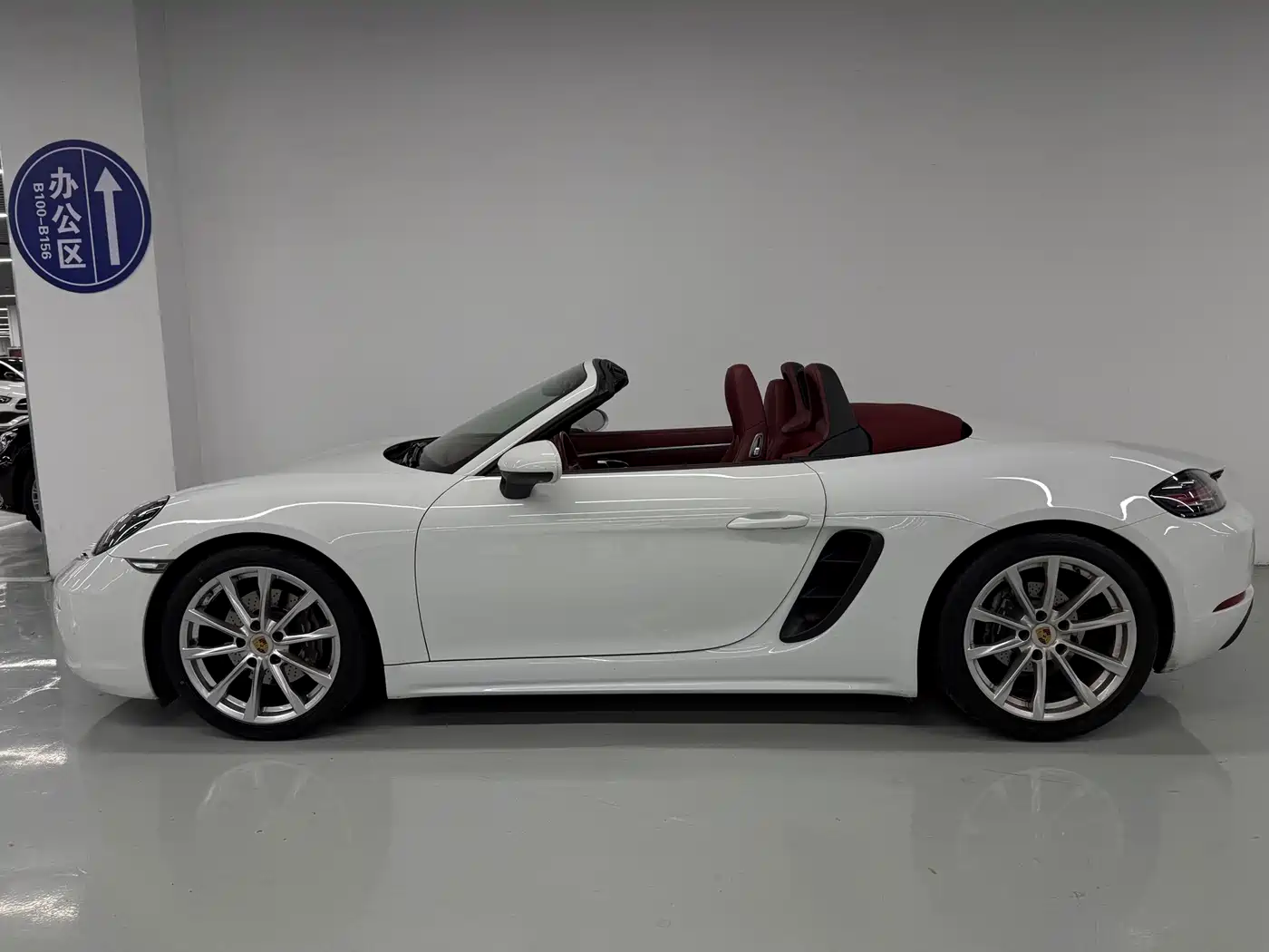 Porsche 718 2020 Boxster 2.0T фото 4