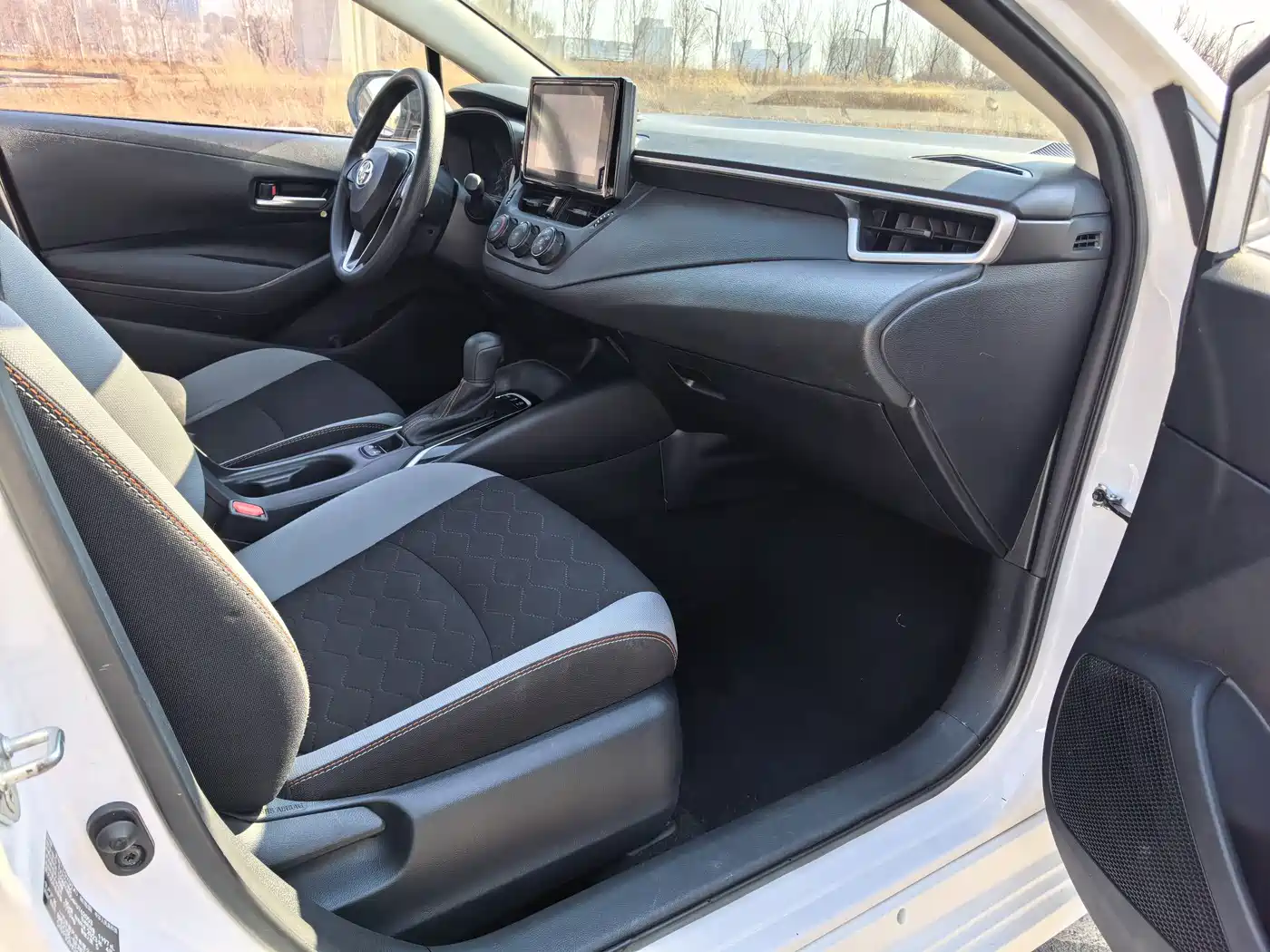 Toyota Corolla 2023 1.2T Pioneer Edition фото 8