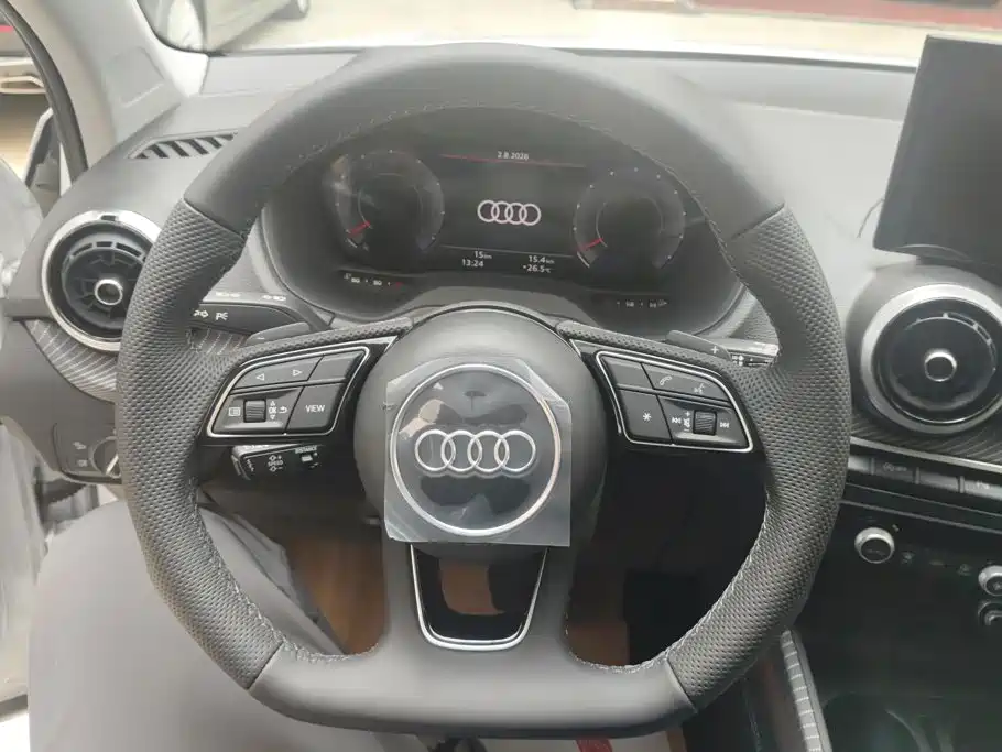 Audi Q2L 2026 2024 35TFSI Luxury Sport