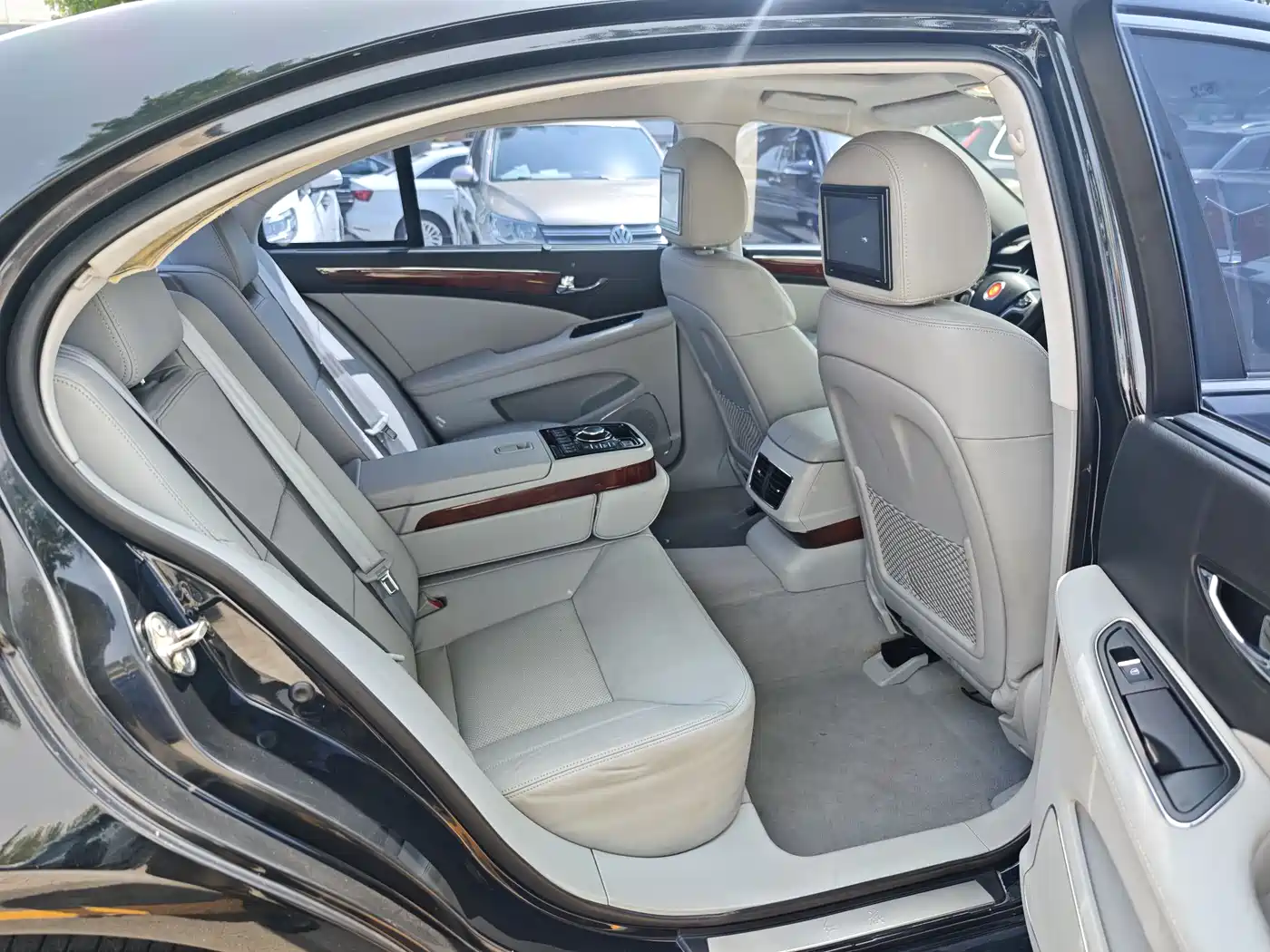 Hongqi H7 2015 2.0T Luxury фото 11
