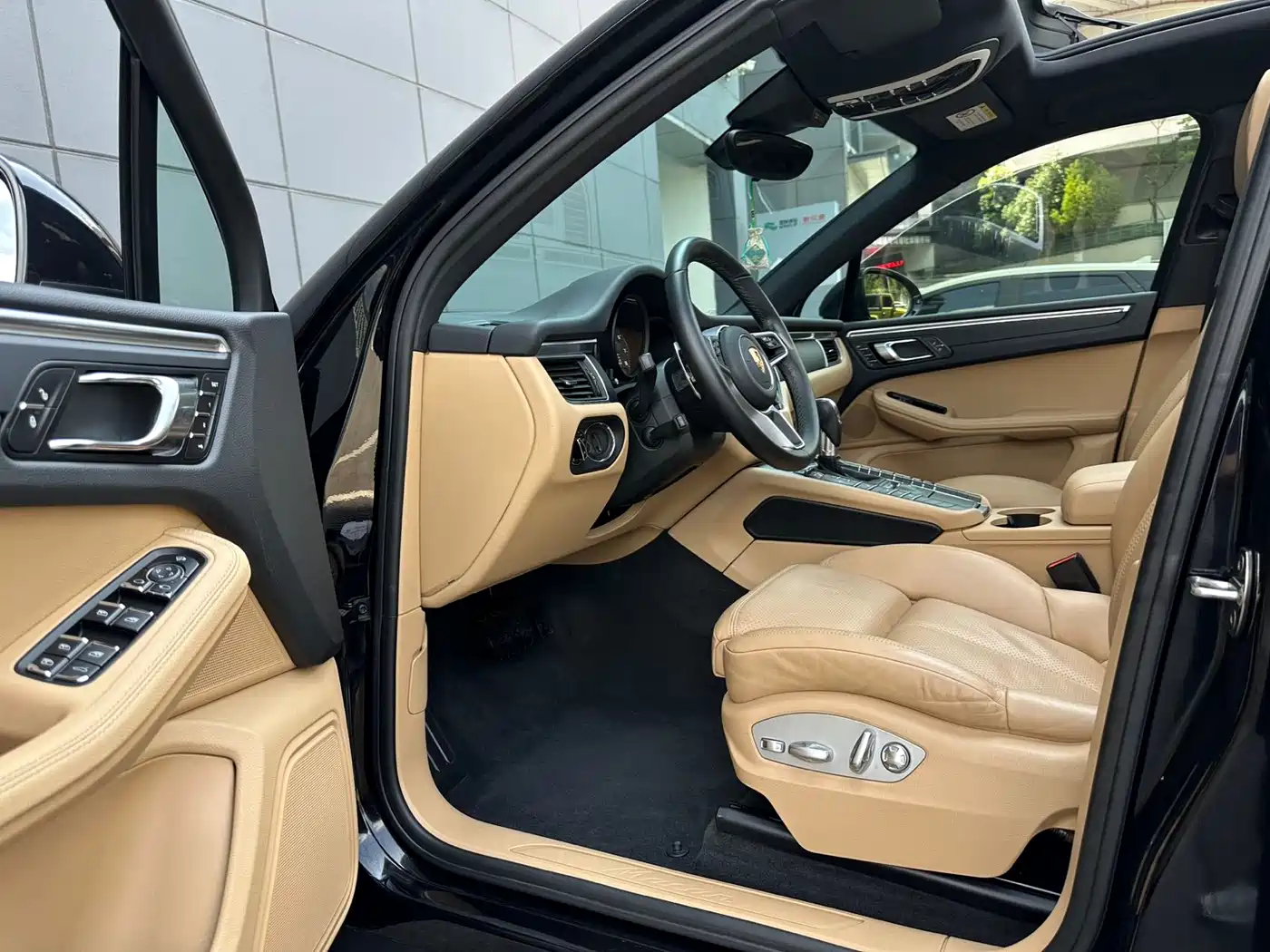 Porsche Macan 2017 Macan 2.0T фото 7