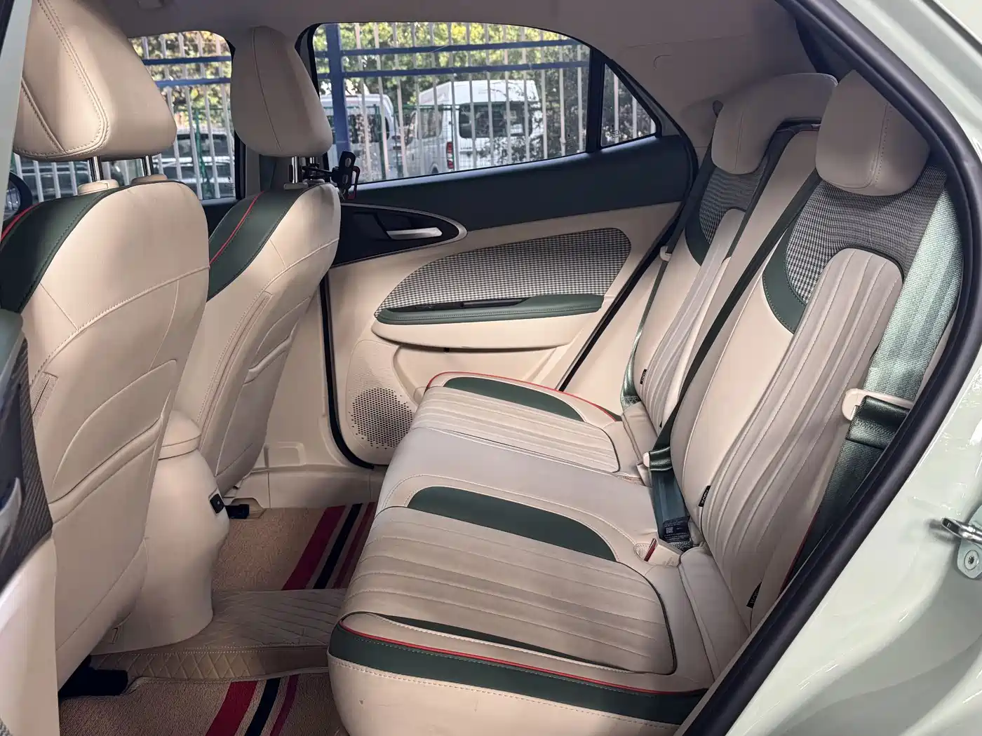 Ora Good Cat 2022 2022 400km Standard Range Luxury NMC