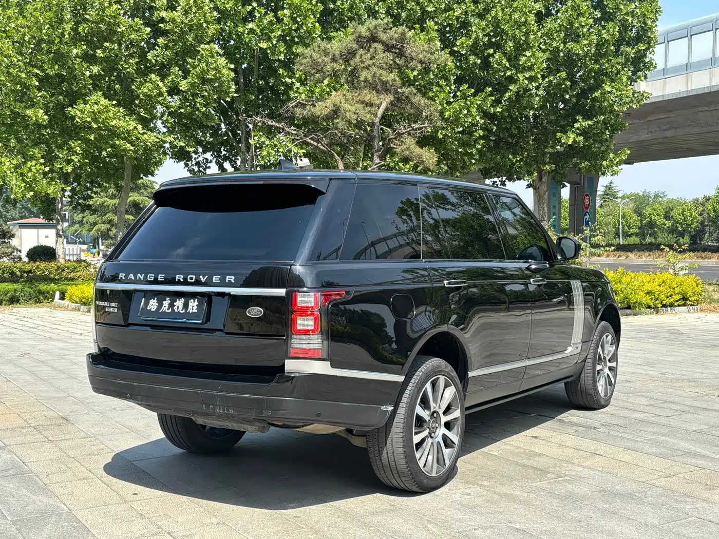 Land Rover Range Rover 2017 3.0 SC V6 Vogue SE Autobiography LWB фото 9