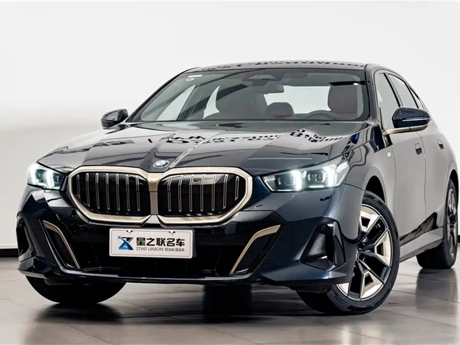 BMW 5 Series 2025 525Li M Sport Package фото 2