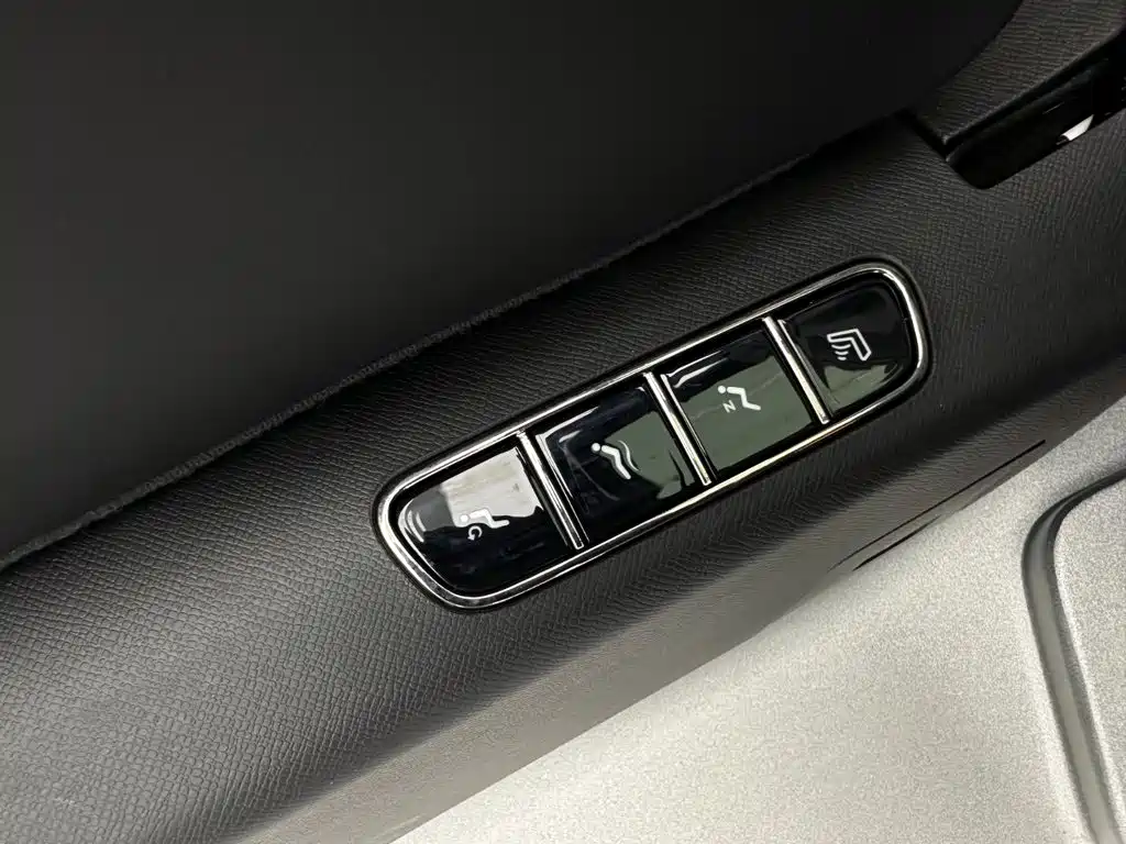 GAC Trumpchi Trumpchi E8 NEV 2026 2024 Model 150km MAX+