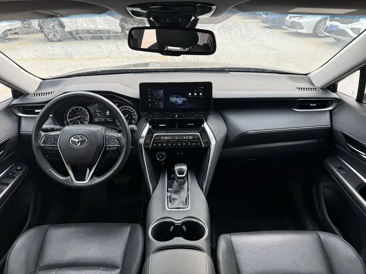 TOYOTA LING FANG HARRIER