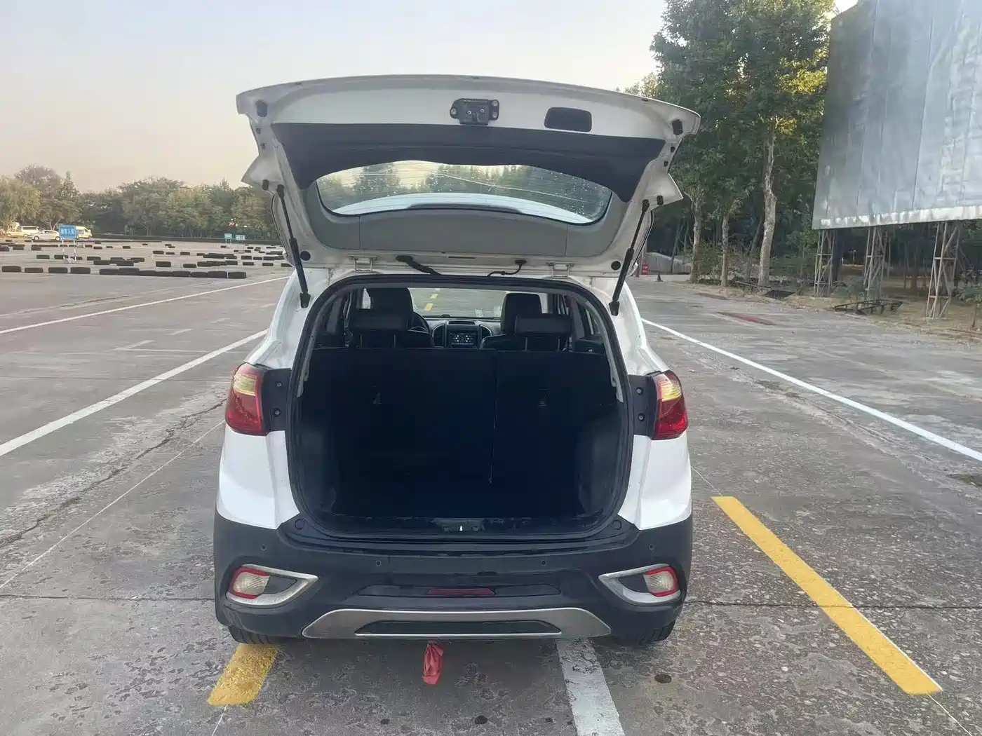JAC Refine S3 2014 2014 1.5L Manual Luxury Smart