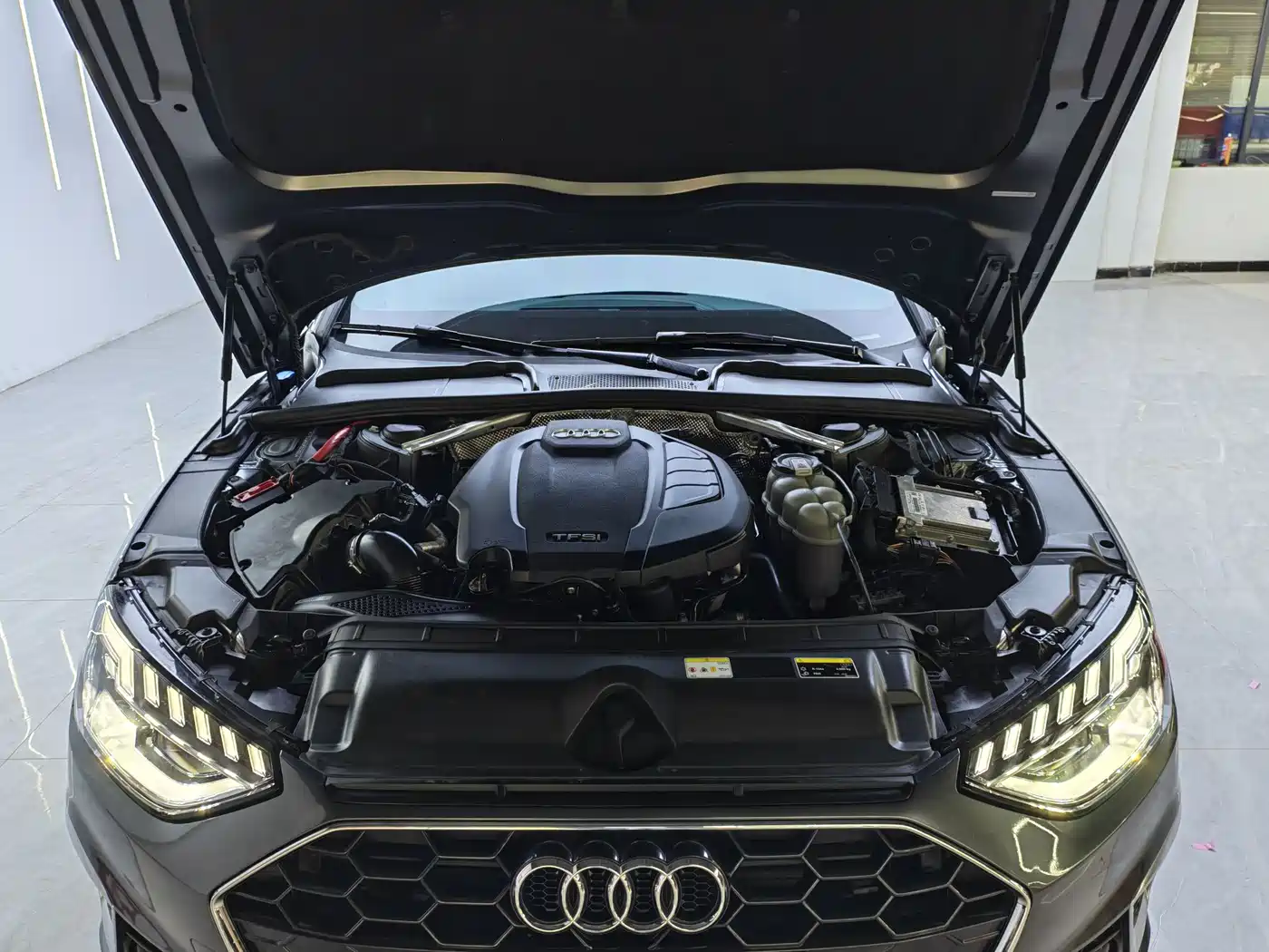 Audi A4L 2021 40 TFSI Premium Life Edition фото 26