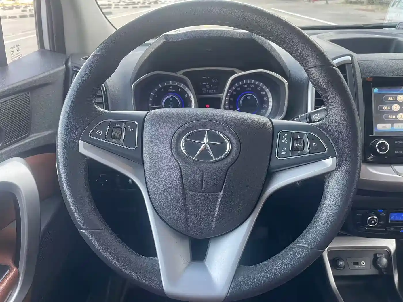 JAC Refine S3 2014 2014 1.5L Manual Luxury Smart
