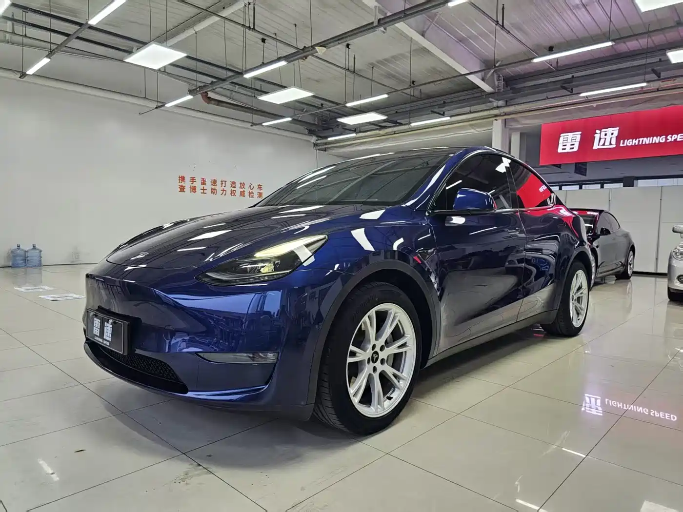 Tesla Model Y 2021