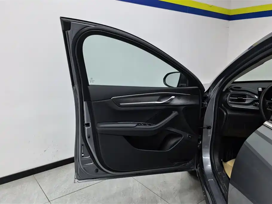 BYD Destroyer 05 2025 2024 Glory Edition DM-i 55KM Luxury