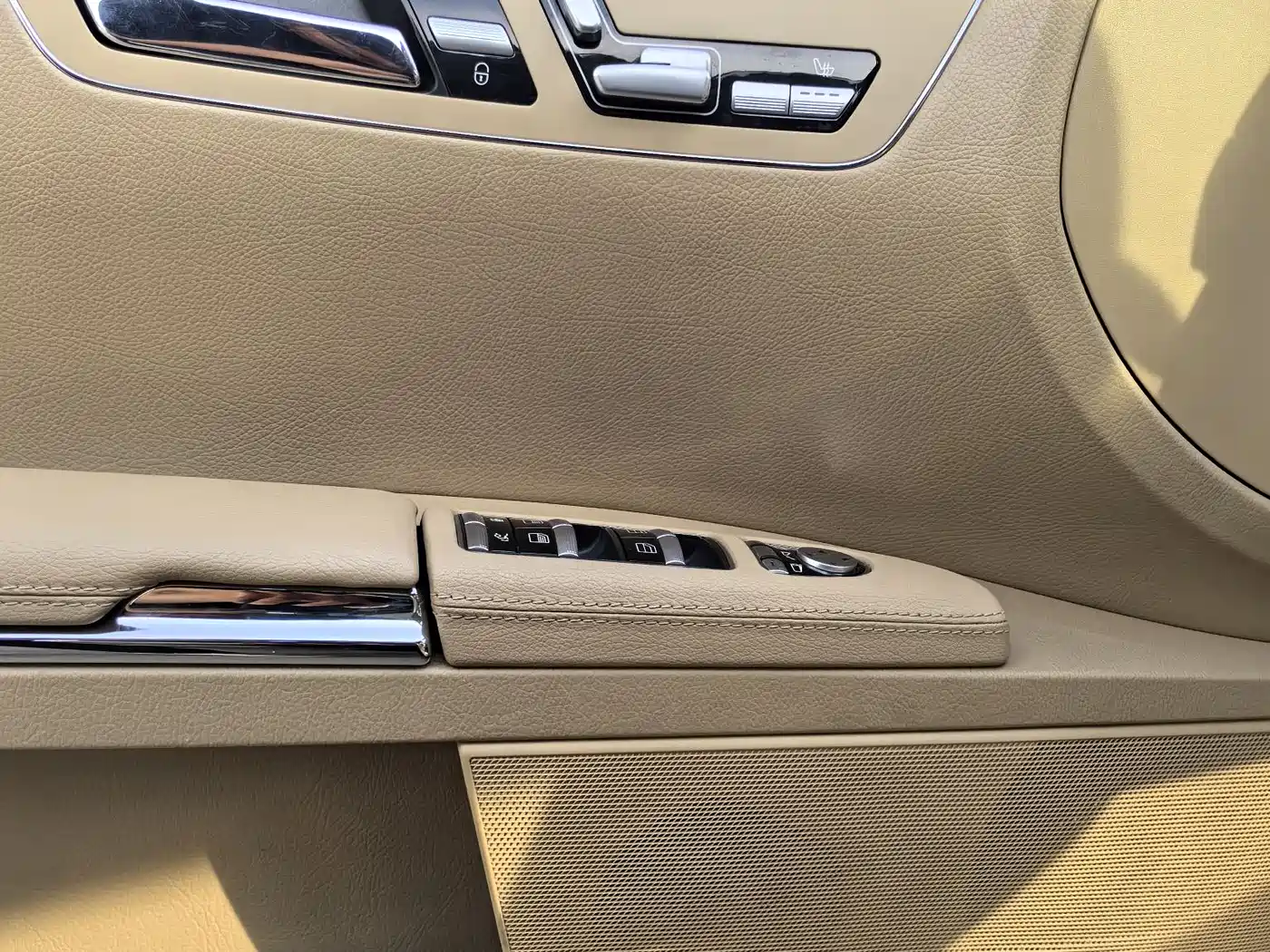 Mercedes-Benz S-Class 2012 S 300 L Premium Grand Edition фото 11