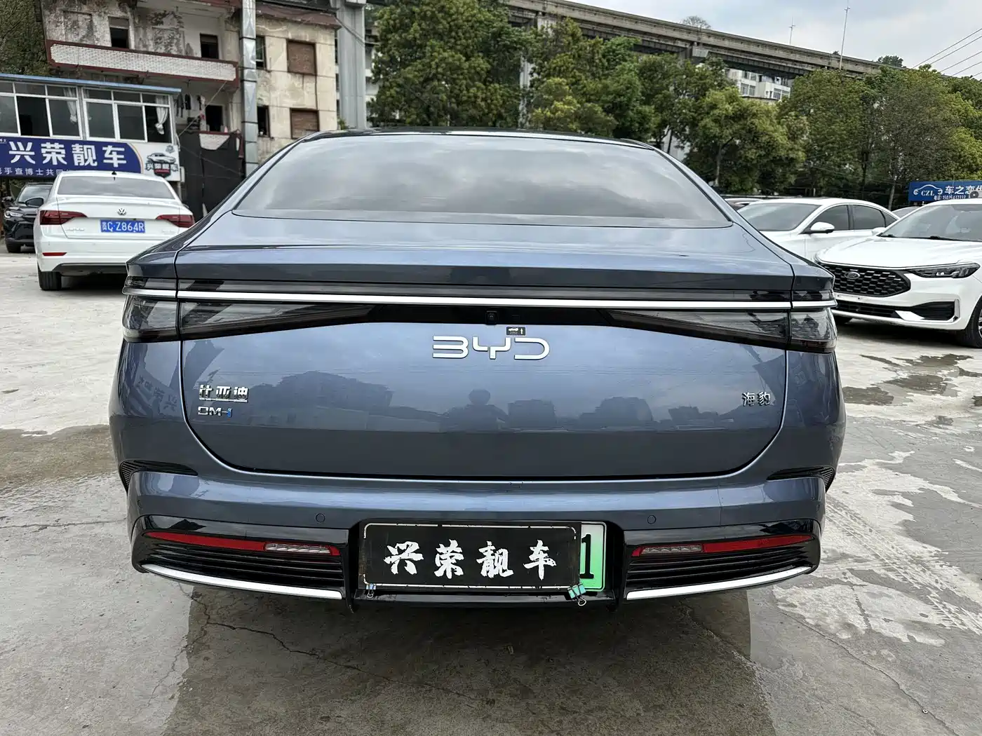 BYD SEAL