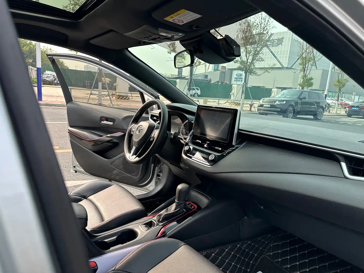 Toyota Levin 2021 Dual Engine 1.8H E-CVT Sport фото 16