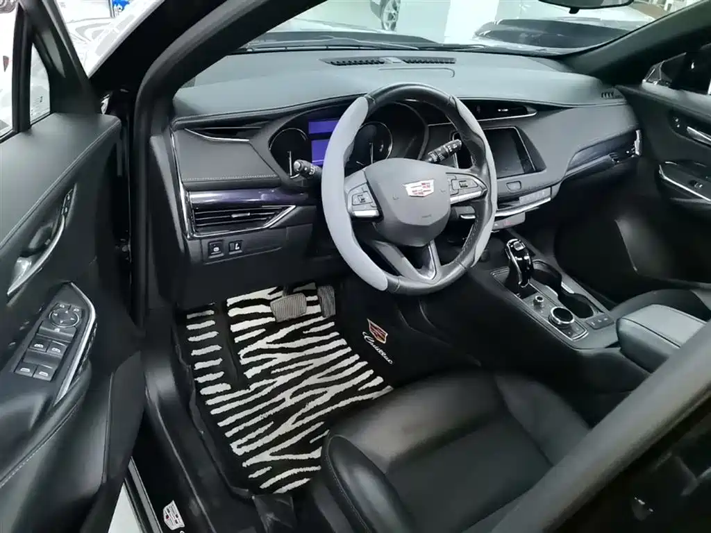Cadillac XT4 2022 28T FWD Style фото 12