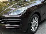 Фото 24 - Porsche Cayenne