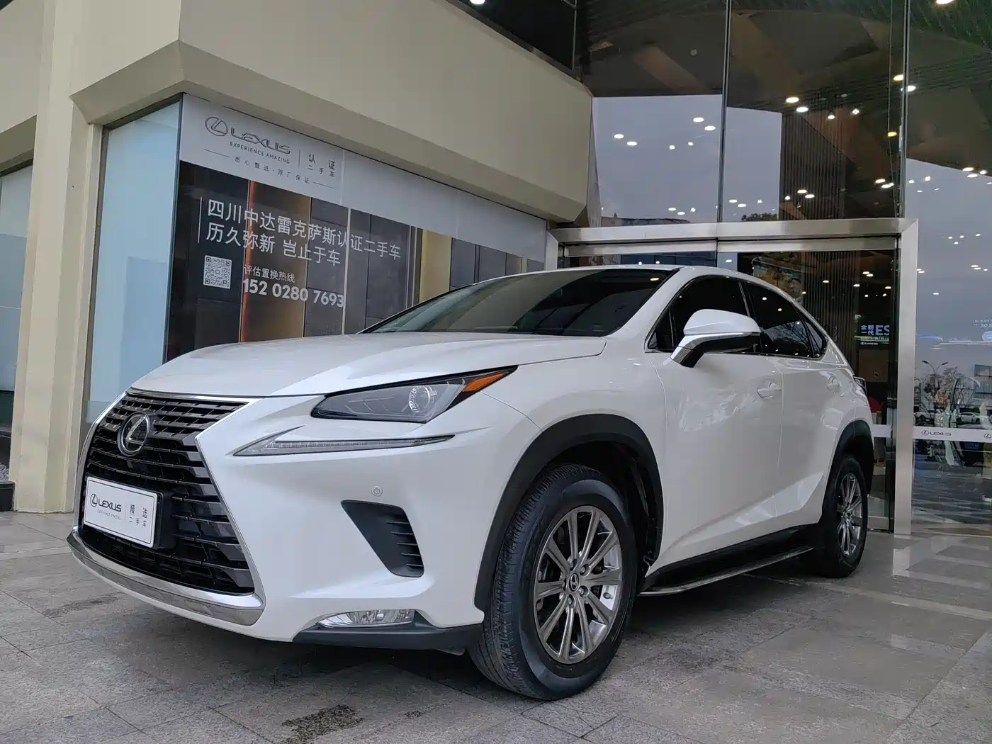 LEXUS NX