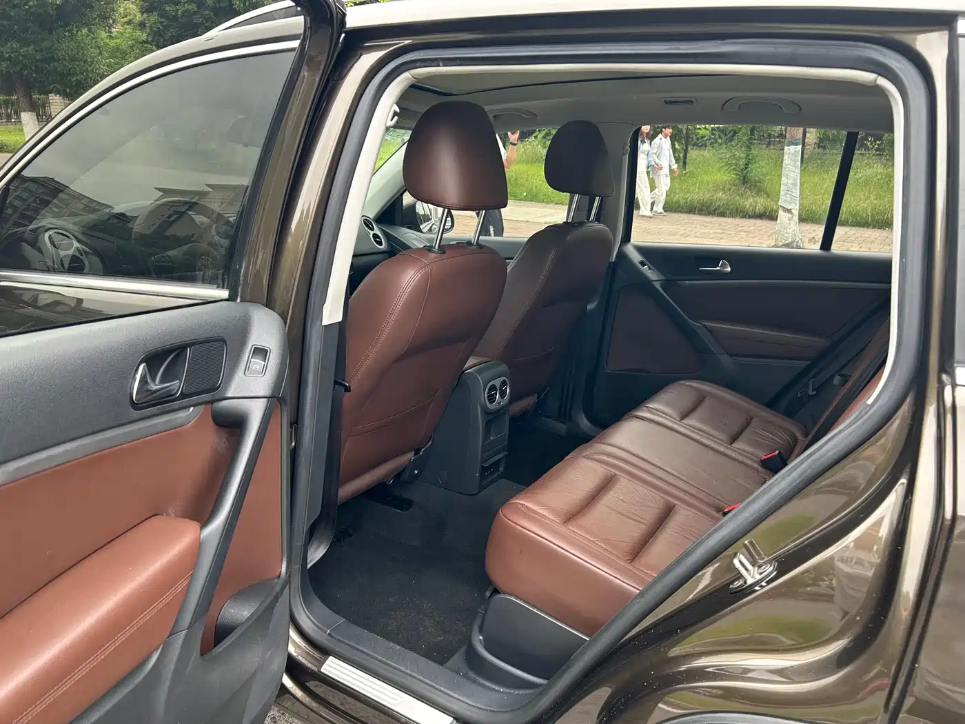 Volkswagen Tiguan 2013 1.8TSI Auto 4WD Luxury фото 11
