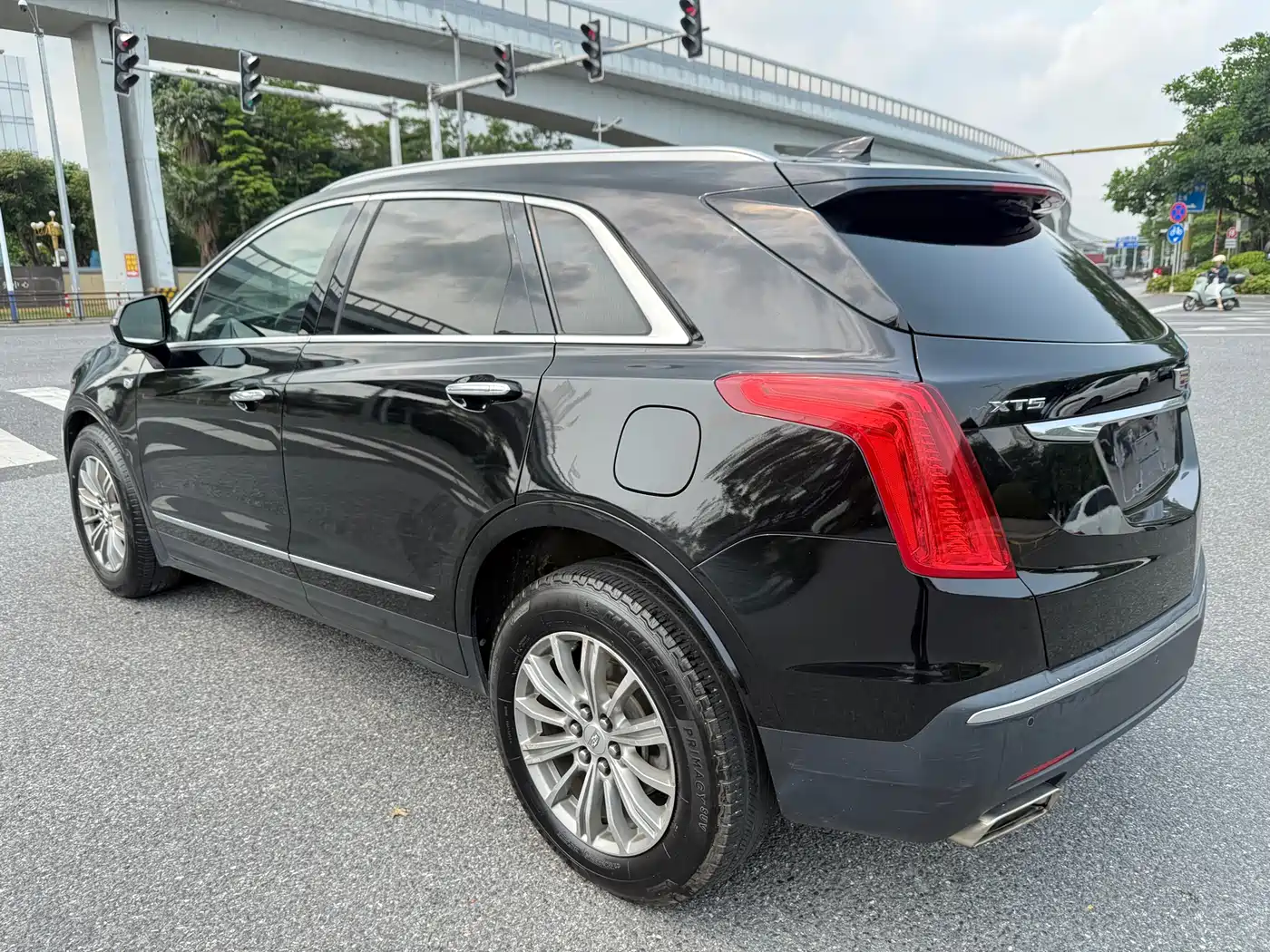 Cadillac XT5 2016 25T Luxury Model фото 7