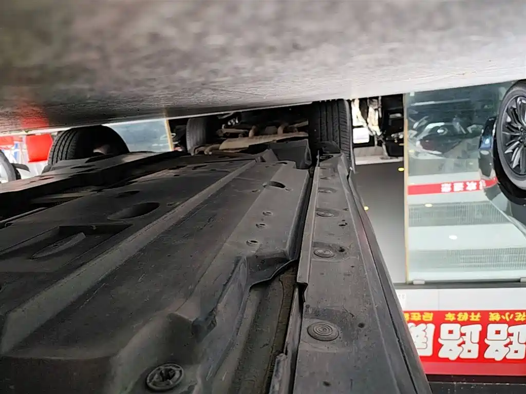Toyota IZOA 2018 2.0L Yichi Edition China V фото 21
