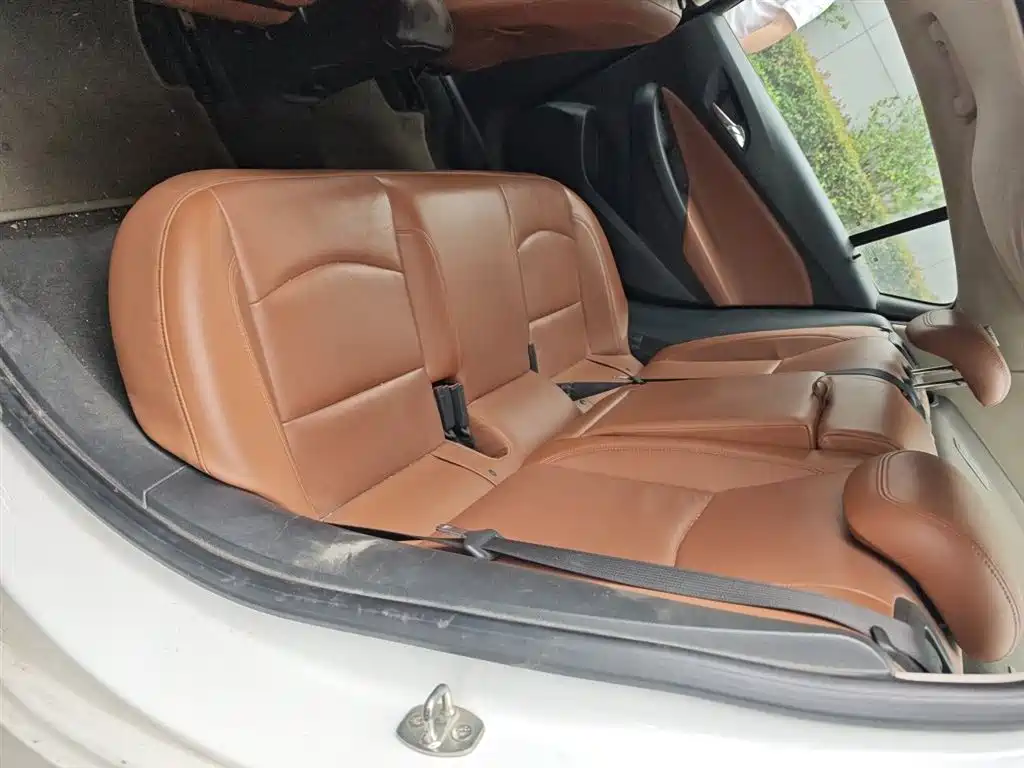 Chevrolet Cruze 2016 1.4T DCG Luxury Edition фото 15