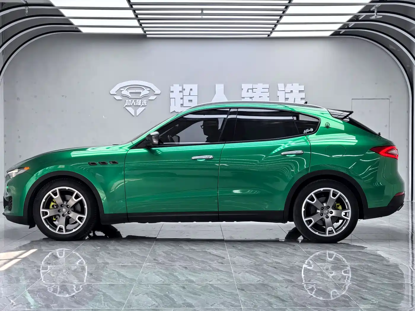 Maserati Levante 2016 3.0T Standard фото 13
