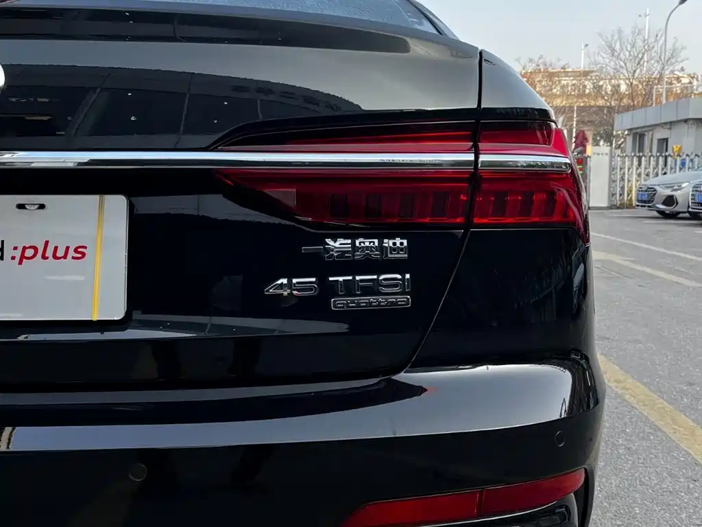 Audi A6L 2024 45 TFSI quattro Premium Dynamic фото 10