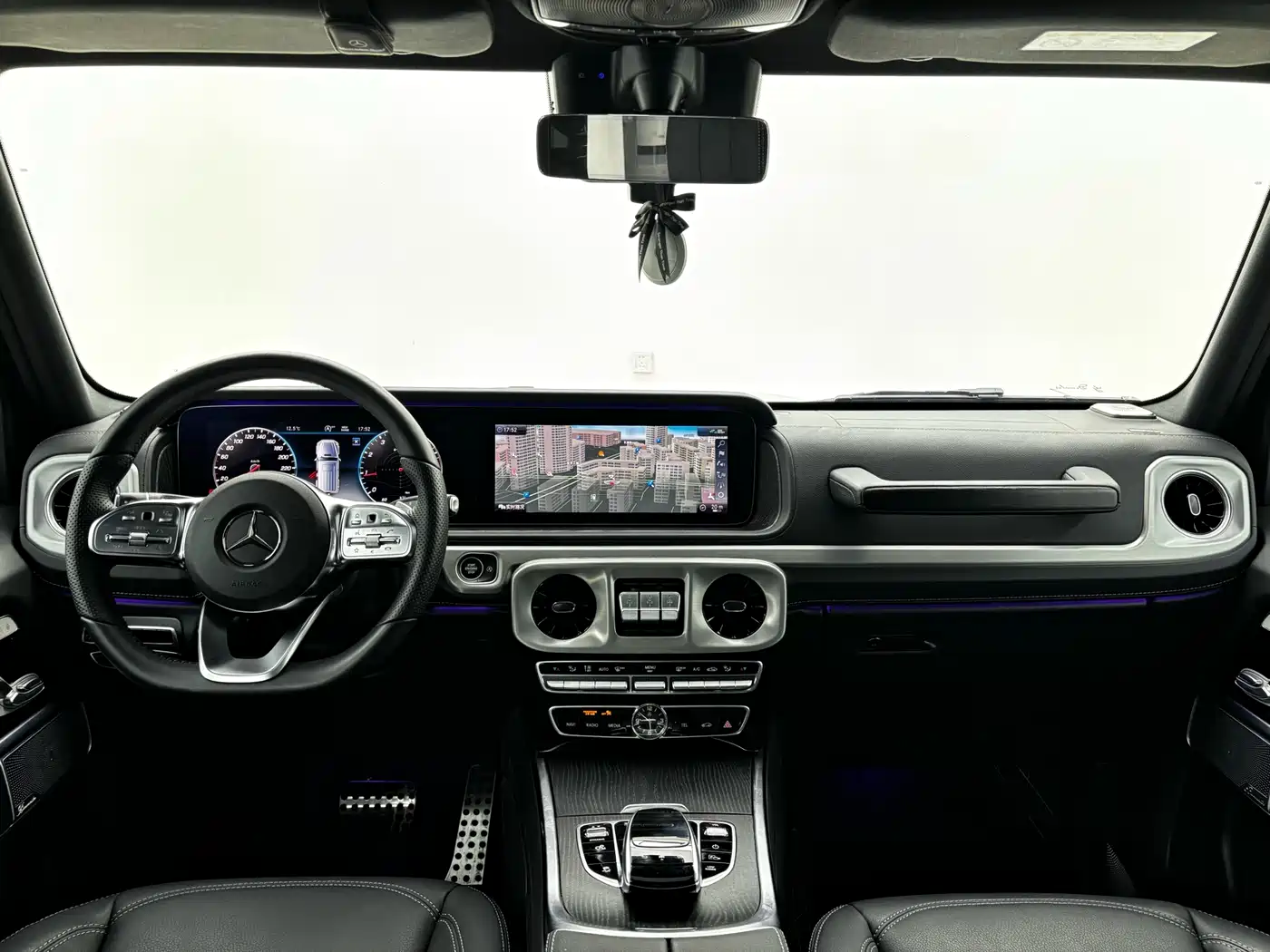 MERCEDES-BENZ G-CLASS