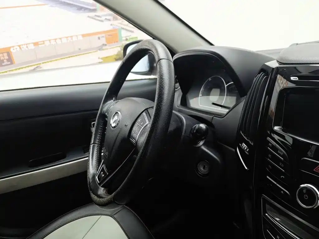 Great Wall M4 2014 2014 1.5L Manual Comfort