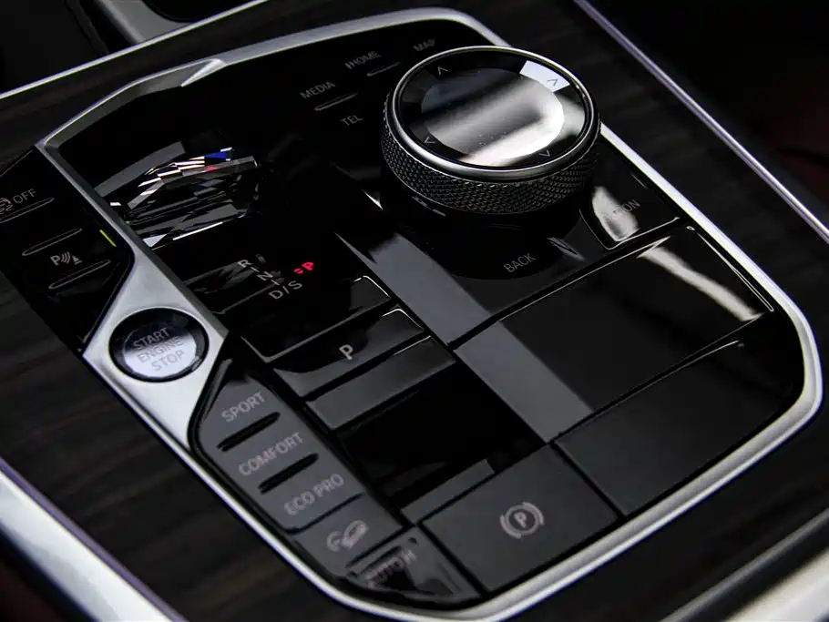BMW X5 2023 xDrive 40Li M Sport Black Night Package фото 21