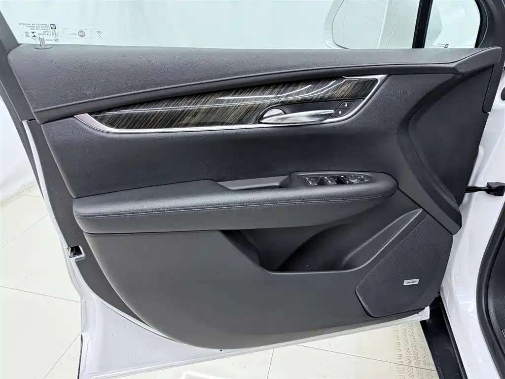 Cadillac XT5 2018 28E AWD Technology Model фото 11