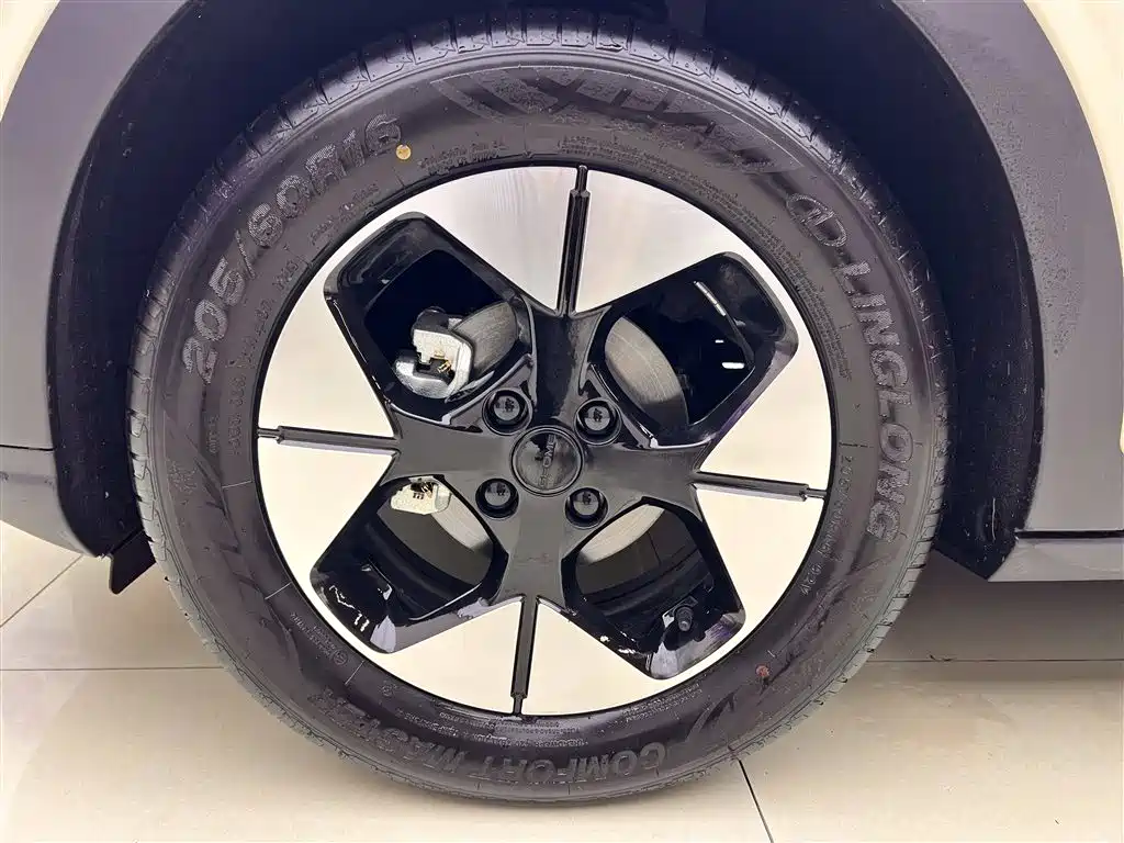 GEELY GALAXY STAR WISH