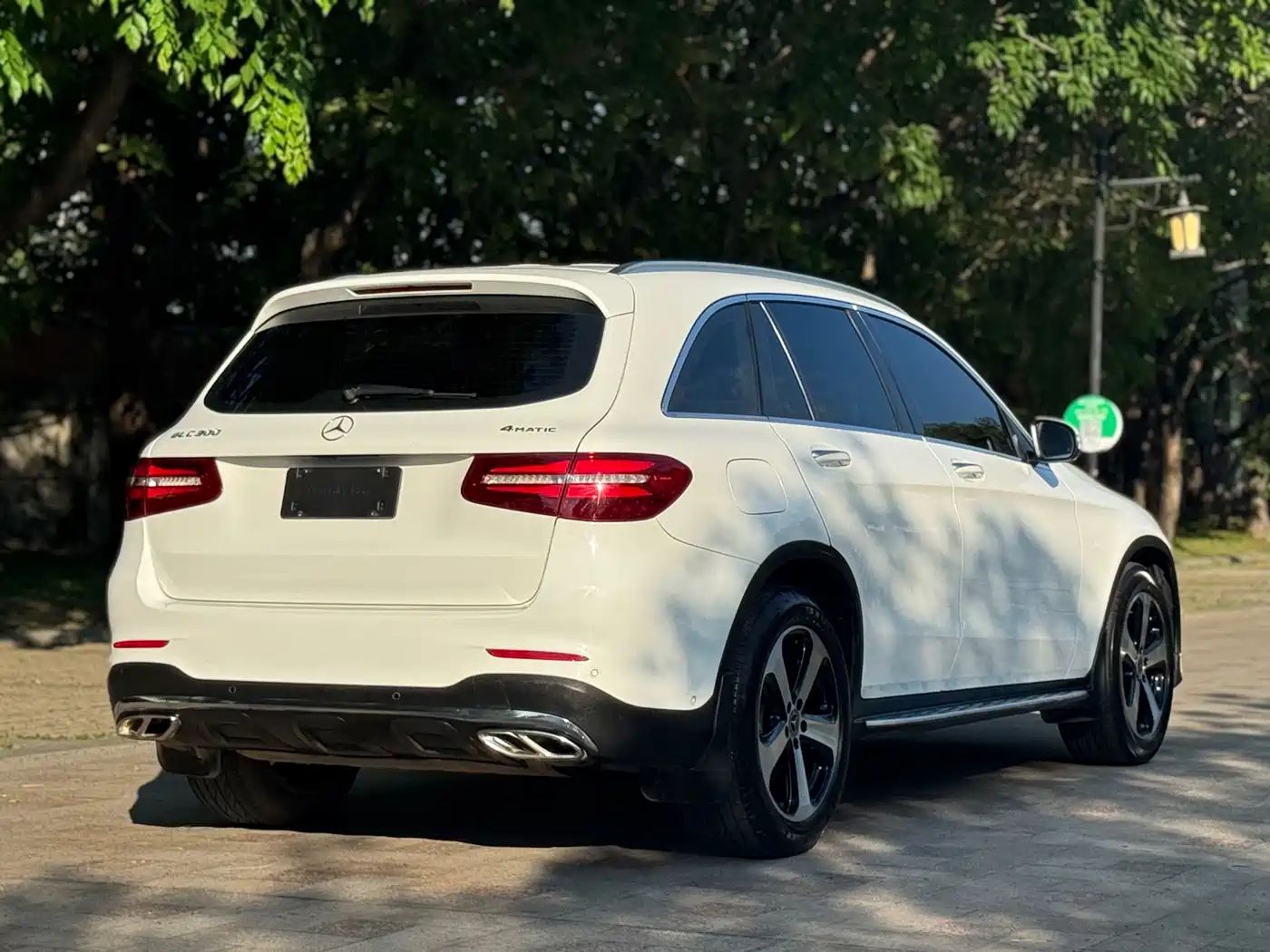 Mercedes-Benz GLC 2018 GLC 260 4MATIC Luxury фото 8