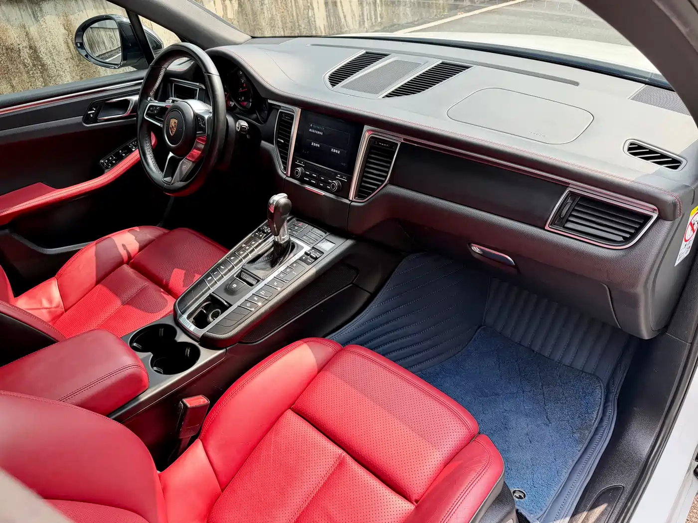 Porsche Macan 2017 Macan 2.0T фото 21