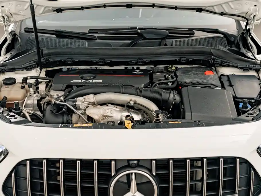 Mercedes-Benz GLA AMG 2023 Model AMG GLA 35 4MATIC фото 25