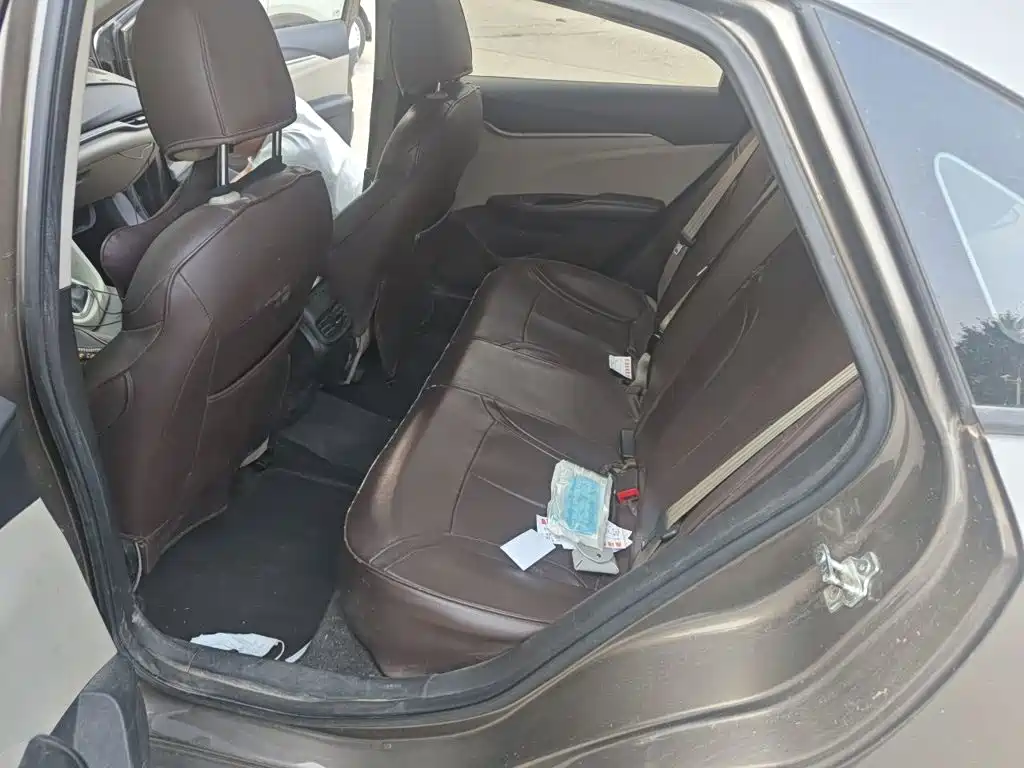 Фото 15 - Buick Excelle