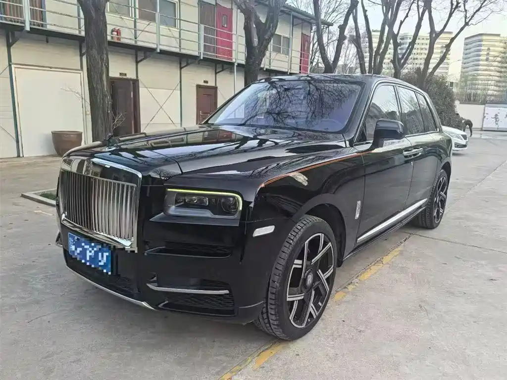 Rolls-Royce Cullinan 2018 5-Seater Version