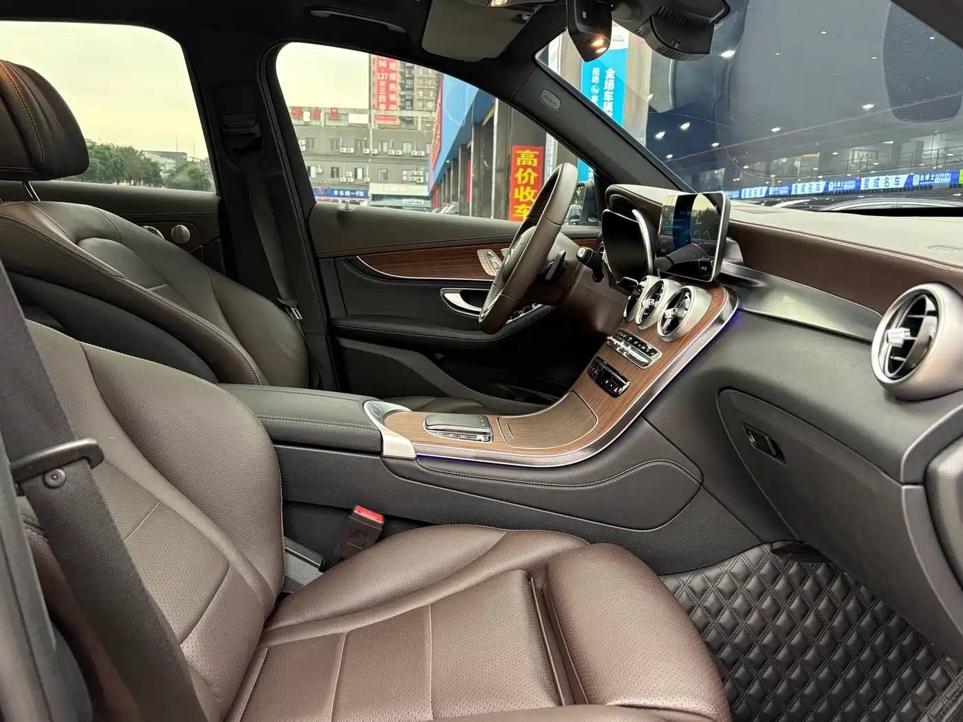 Mercedes-Benz GLC 2020 GLC 300 L 4MATIC Luxury фото 13