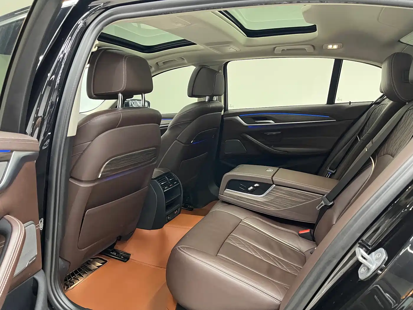 BMW 5 SERIES NEW ENERGY