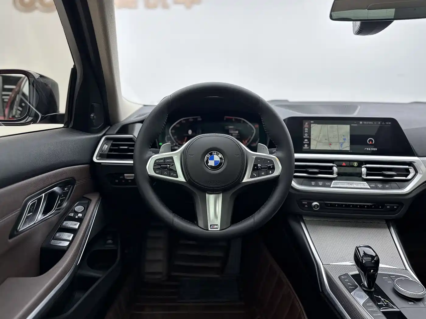 BMW 3 Series 2020 325Li M Sport Black Night Package фото 11