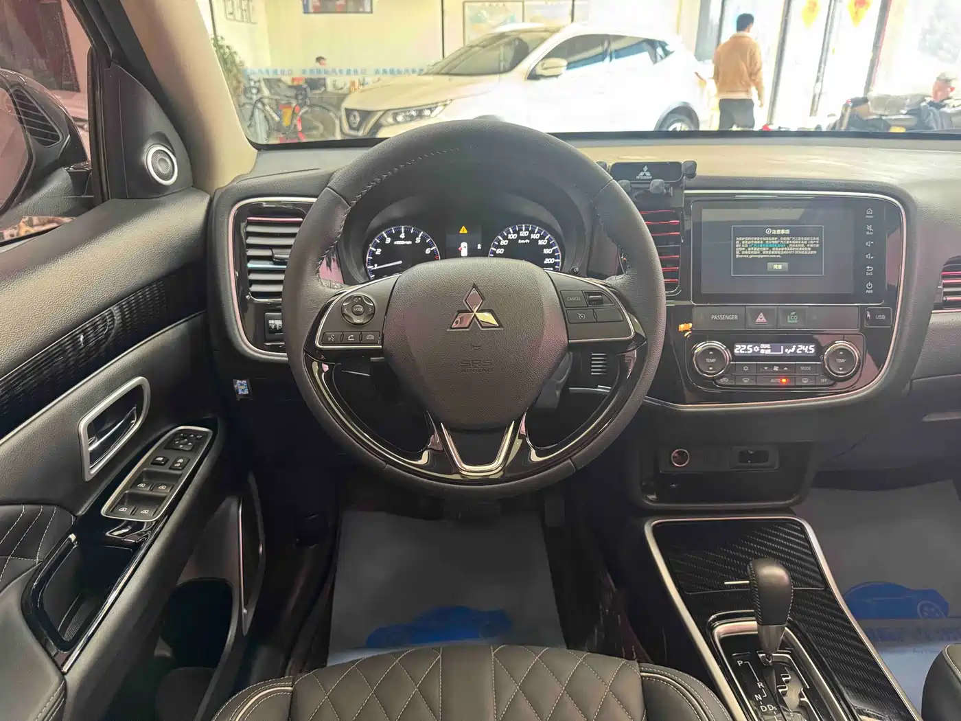 Mitsubishi Outlander 2021 2.0L FWD Comfort Edition 5-seater фото 17
