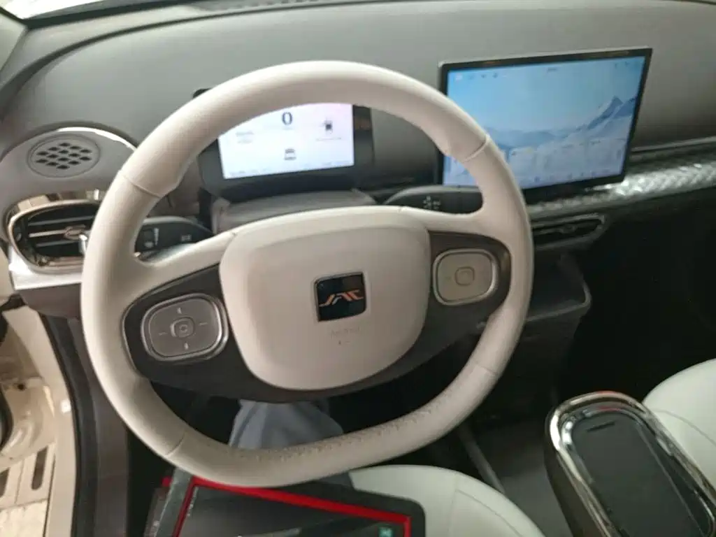 JAC Yiwei Yiwei 3 2024 2024 Beloved Edition 330km Air+