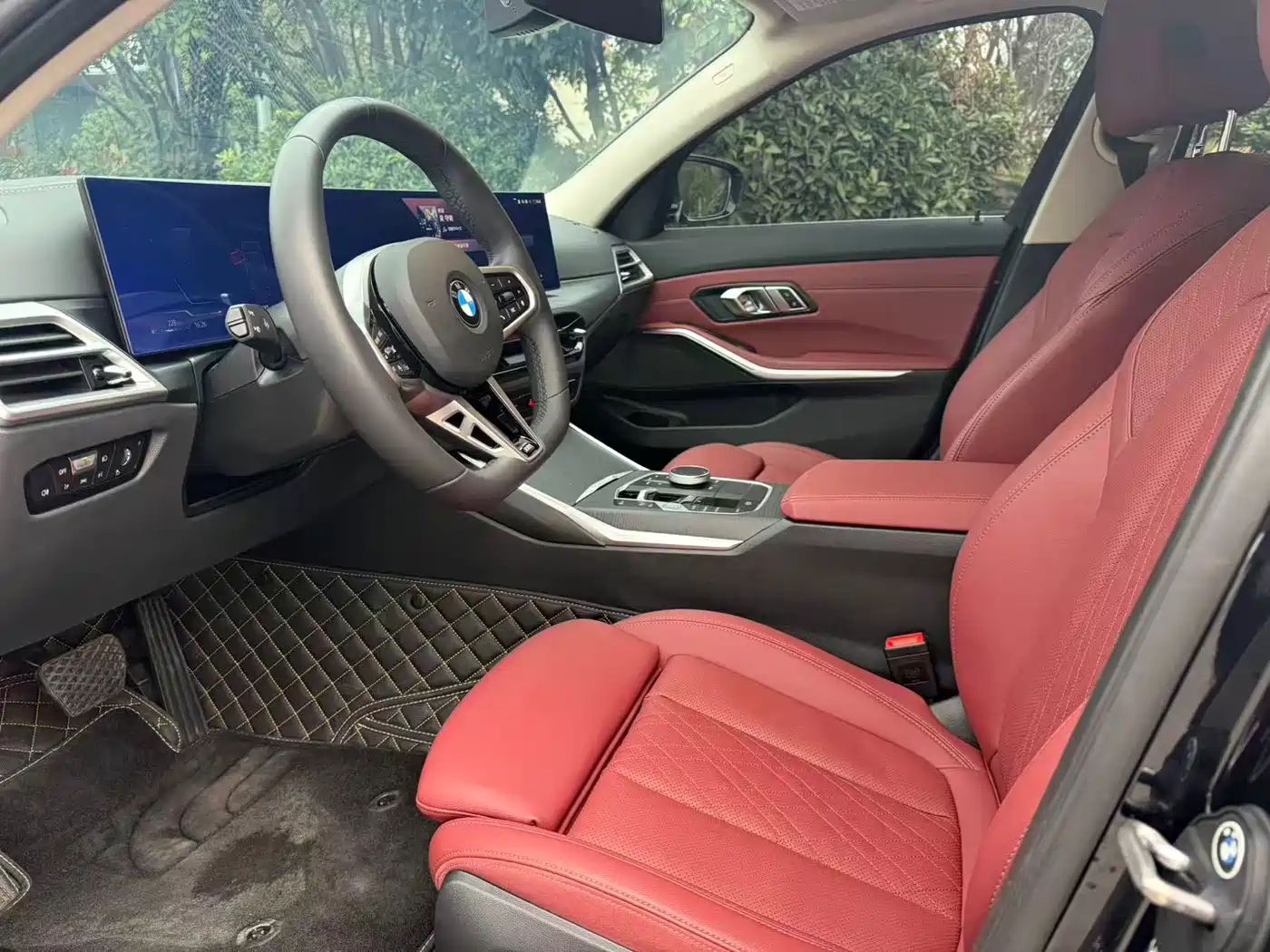BMW 3 Series 2025 325Li M Sport Package фото 4