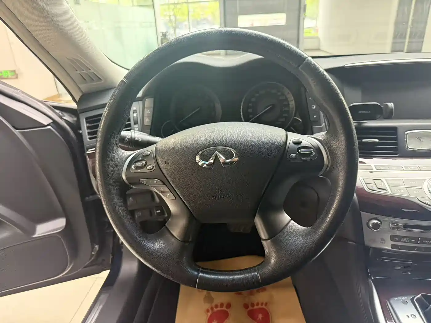 Infiniti Q70 2019 Q70L 2.0T Elite Edition PLUS фото 9