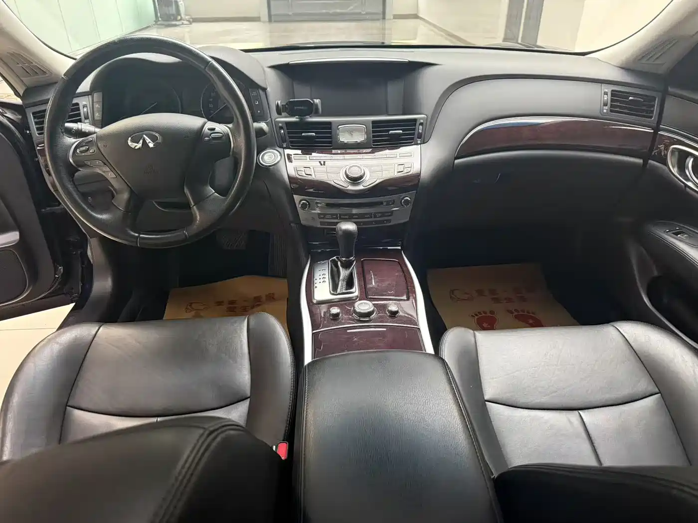 Infiniti Q70 2019 Q70L 2.0T Elite Edition PLUS фото 8