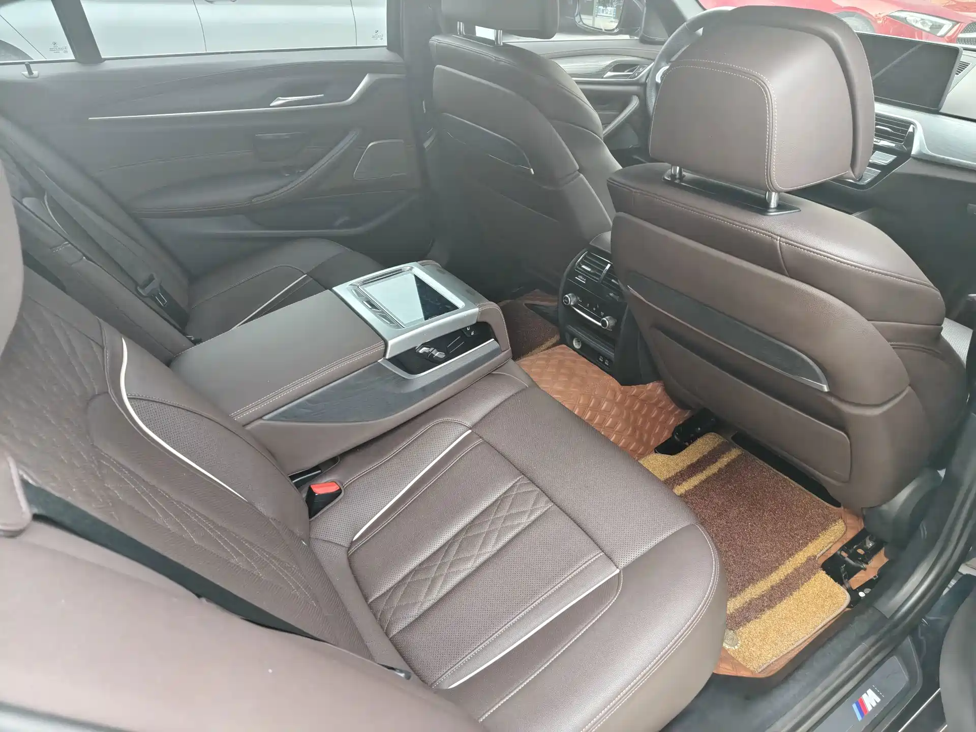 Photo 13 - BMW 5 Series
