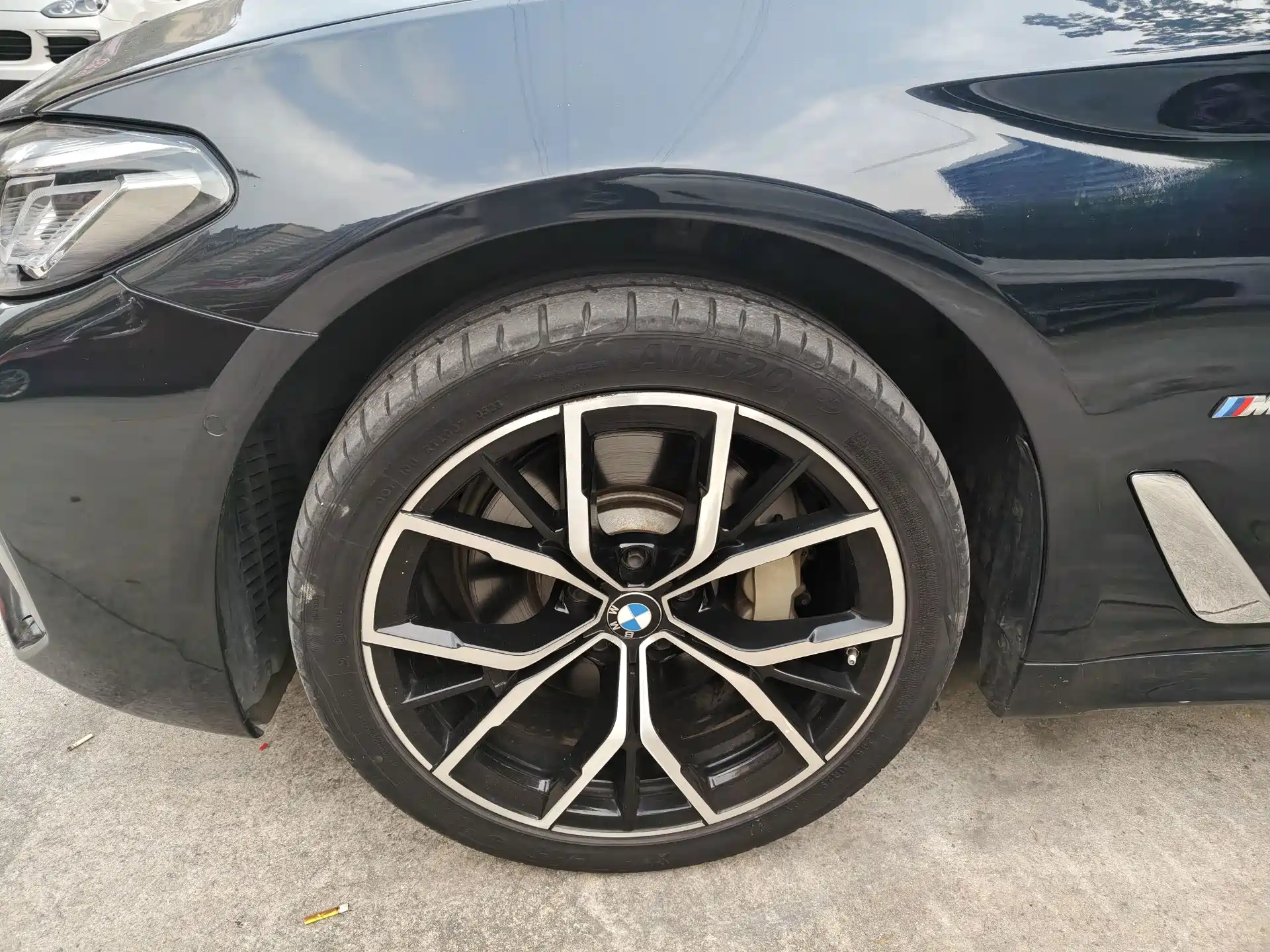 Photo 27 - BMW 5 Series